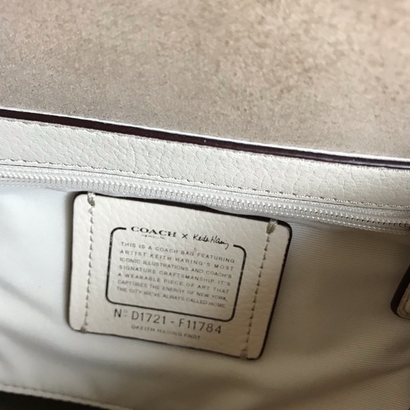 Coach X Keith Haring Love Leather Shoulder Bag - Picture 5 of 5